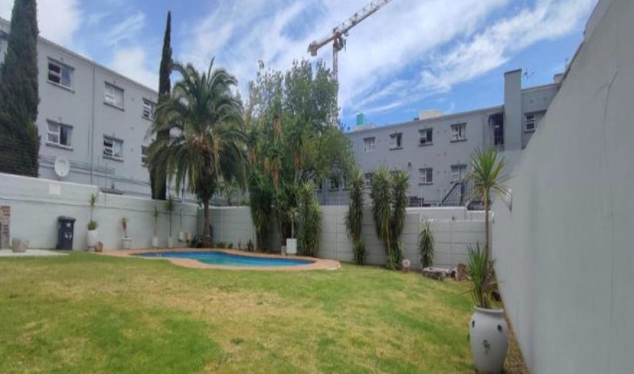 2 Bedroom Property for Sale in Zonnebloem Western Cape